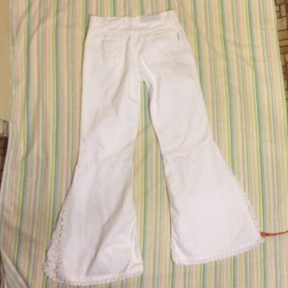 Vkntage White Jeans With Lace Trim on bell bottoms by Officious IND - Picture 12 of 12